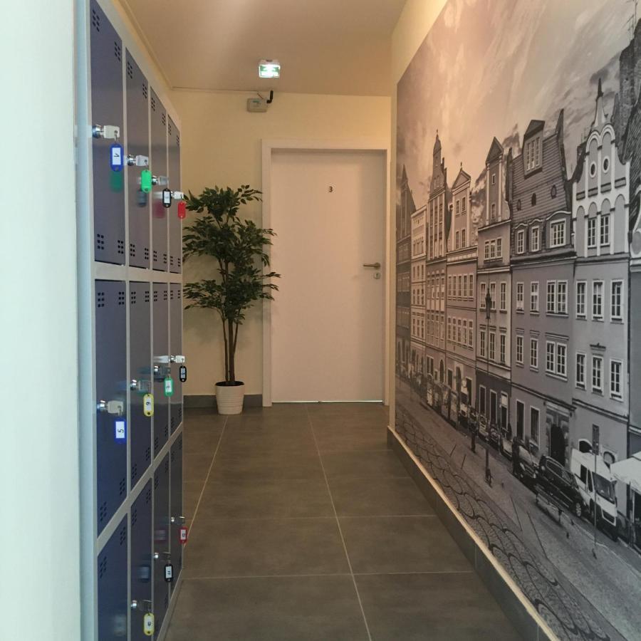 Hostel Opolska 11-19 Вроцлав Екстериор снимка